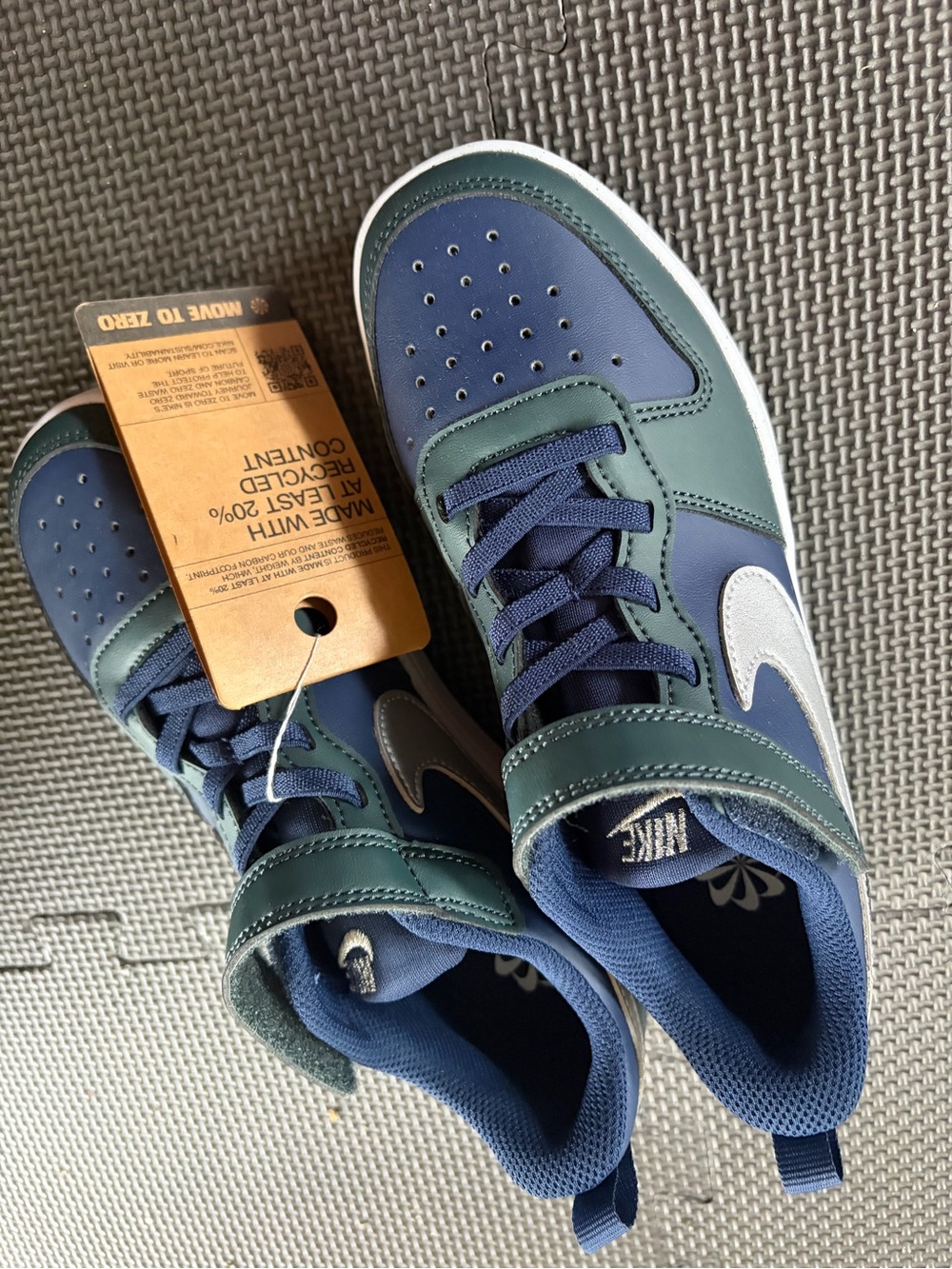 Nike Kids Navy Blue and Green High-Top Sneakers